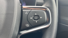 Volvo XC40 2.0 B3P Core 5dr Auto Petrol Estate